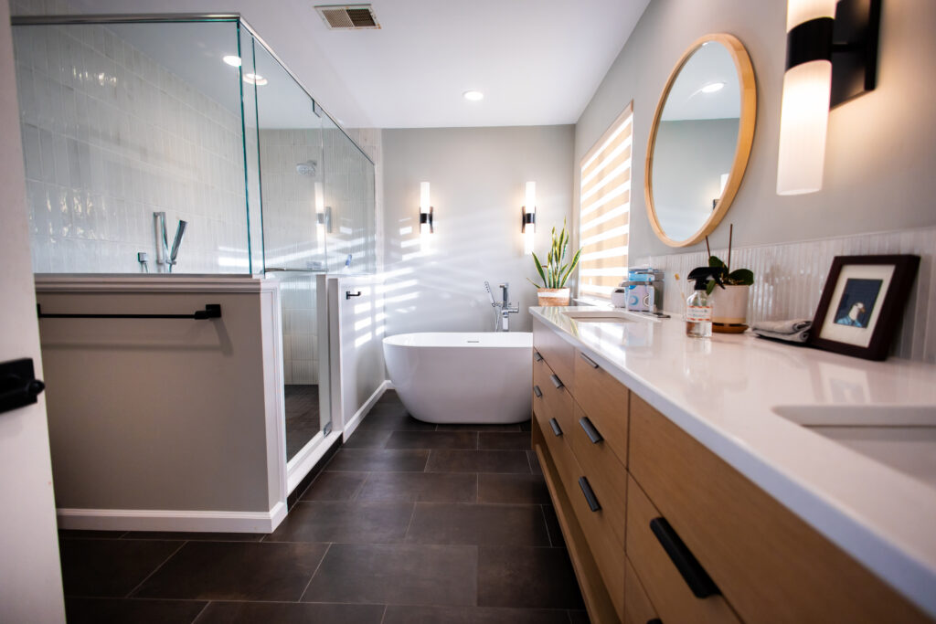 Steeplechase Ct Bathroom_16